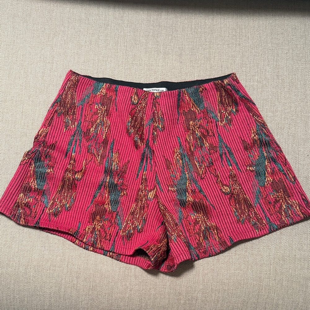 Zara Aztec  Women's Shorts